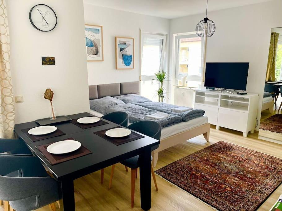 Sonniges Apartment In Ruhiger Und Zentraler Lage Пфорцхайм Екстериор снимка